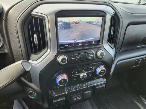 Used 2022 GMC Sierra 2500 SLT image 10