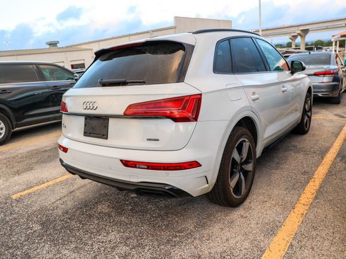Used 2023 Audi Q5 2.0T Premium Plus w/ Premium Plus Package AWD/4WD image 7