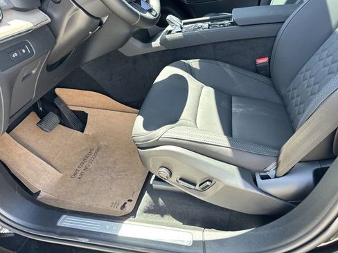 New 2025 Volvo XC90 T8 Plus w/ Protection Package Premier AWD/4WD image 15