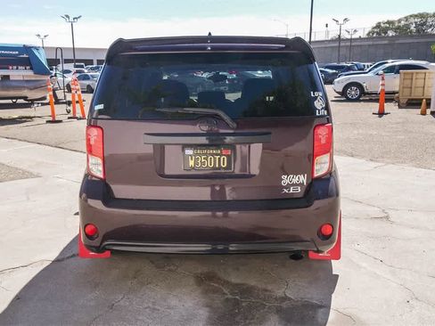 Used 2013 Scion xB image 8
