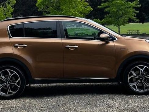 Used 2020 Kia Sportage SX AWD/4WD image 9