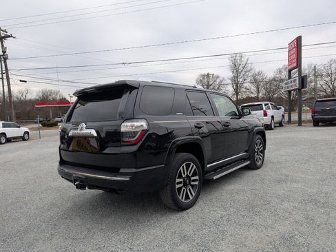 Used 2015 Toyota 4Runner Limited image 7