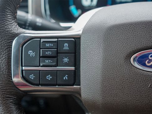 Used 2022 Ford F150 King Ranch w/ Equipment Group 601A High AWD/4WD image 17