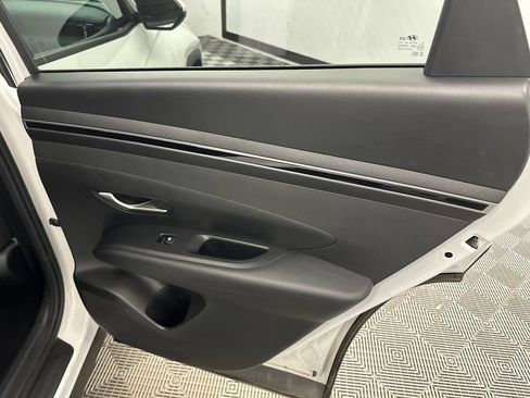 Used 2024 Hyundai Tucson SEL FWD image 17