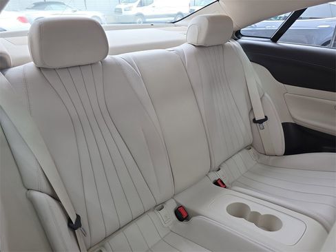 Used 2018 Mercedes-Benz E 400 Coupe w/ Premium 3 Package image 18