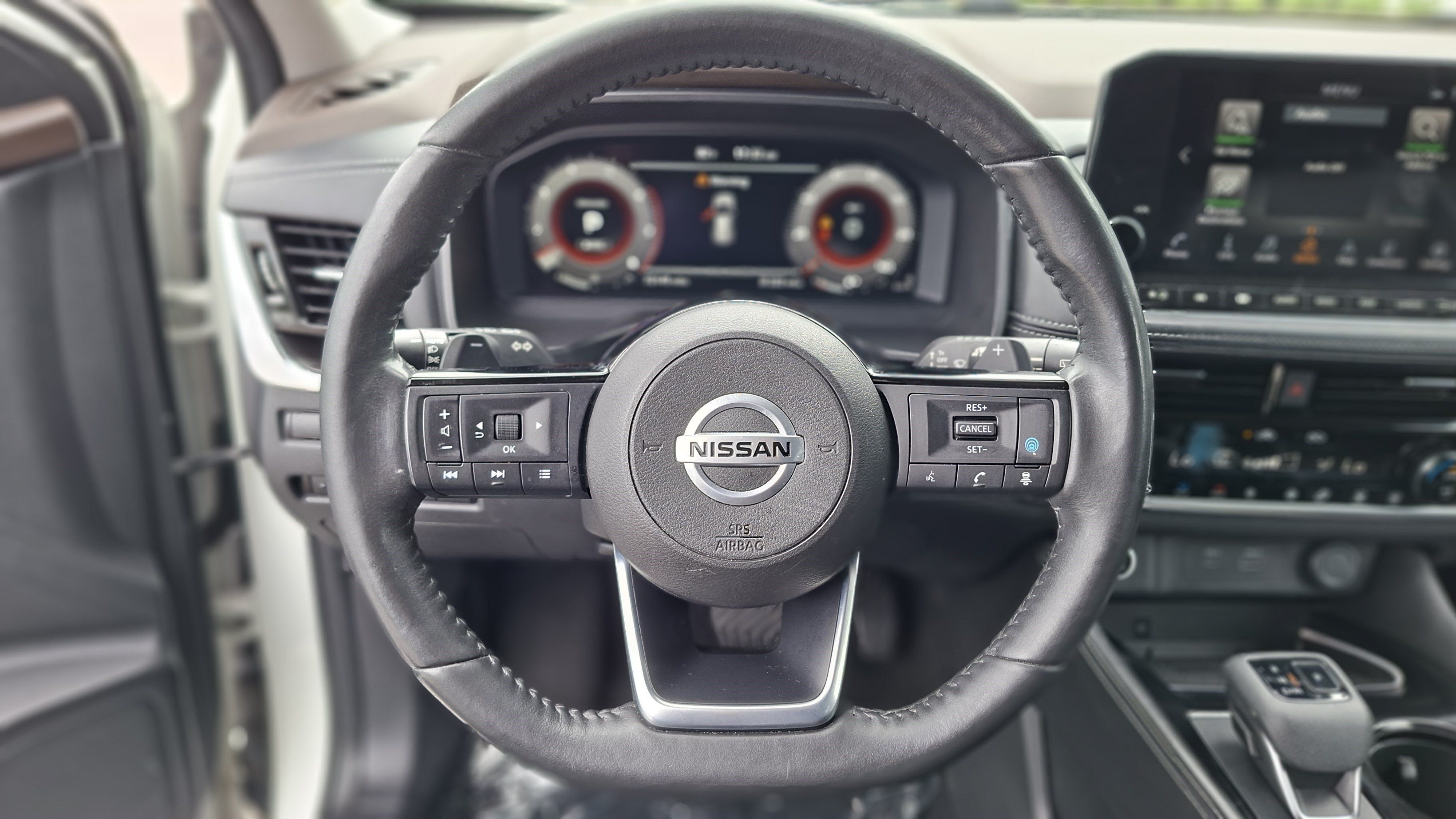 Certified 2021 Nissan Rogue Platinum AWD/4WD image 11