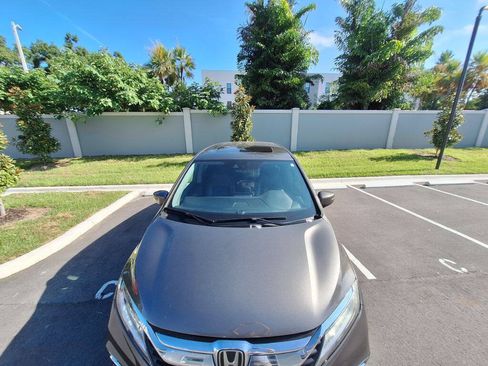 Used 2018 Honda Odyssey Touring image 3