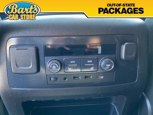 Used 2019 Chevrolet Suburban LT AWD/4WD image 26