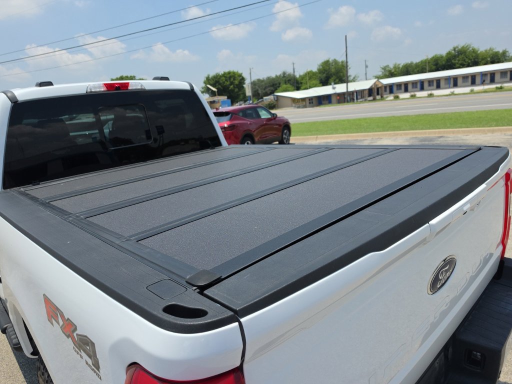 Used 2024 Ford F250 Lariat w/ FX4 Off-Road Package AWD/4WD image 7