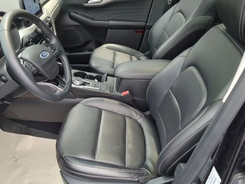 Used 2022 Ford Escape SEL w/ Technology Package image 12