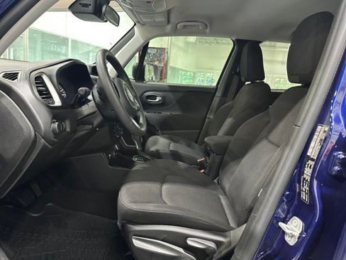 Used 2021 Jeep Renegade Sport w/ Sport Appearance Group AWD/4WD image 42