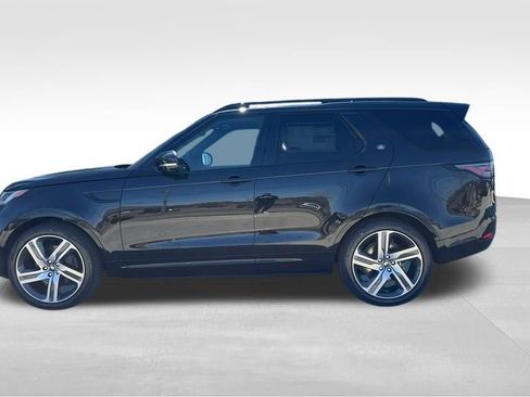 New 2024 Land Rover Discovery Dynamic SE image 4