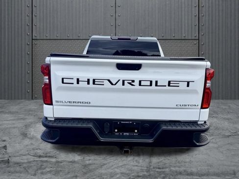 Used 2021 Chevrolet Silverado 1500 Custom Trail Boss AWD/4WD image 4