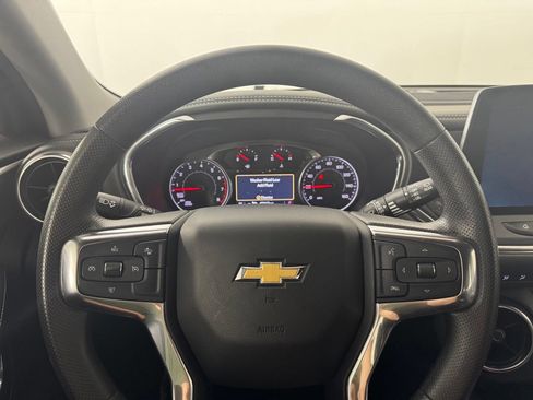 Used 2024 Chevrolet Blazer LT FWD image 16