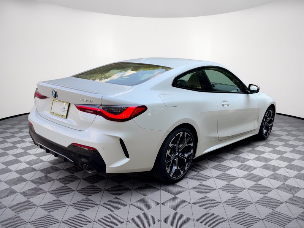New 2027 BMW 430i Coupe w/ M Sport Package RWD image 9