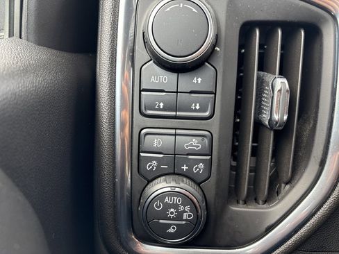 Used 2019 Chevrolet Silverado 1500 LTZ w/ LTZ Premium Package image 28