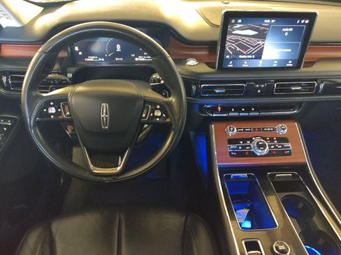 Used 2023 Lincoln Aviator Reserve RWD image 22
