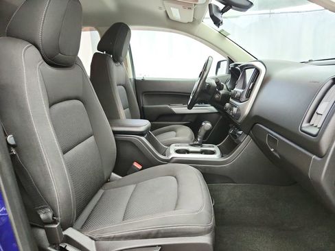 Used 2017 Chevrolet Colorado LT AWD/4WD image 22