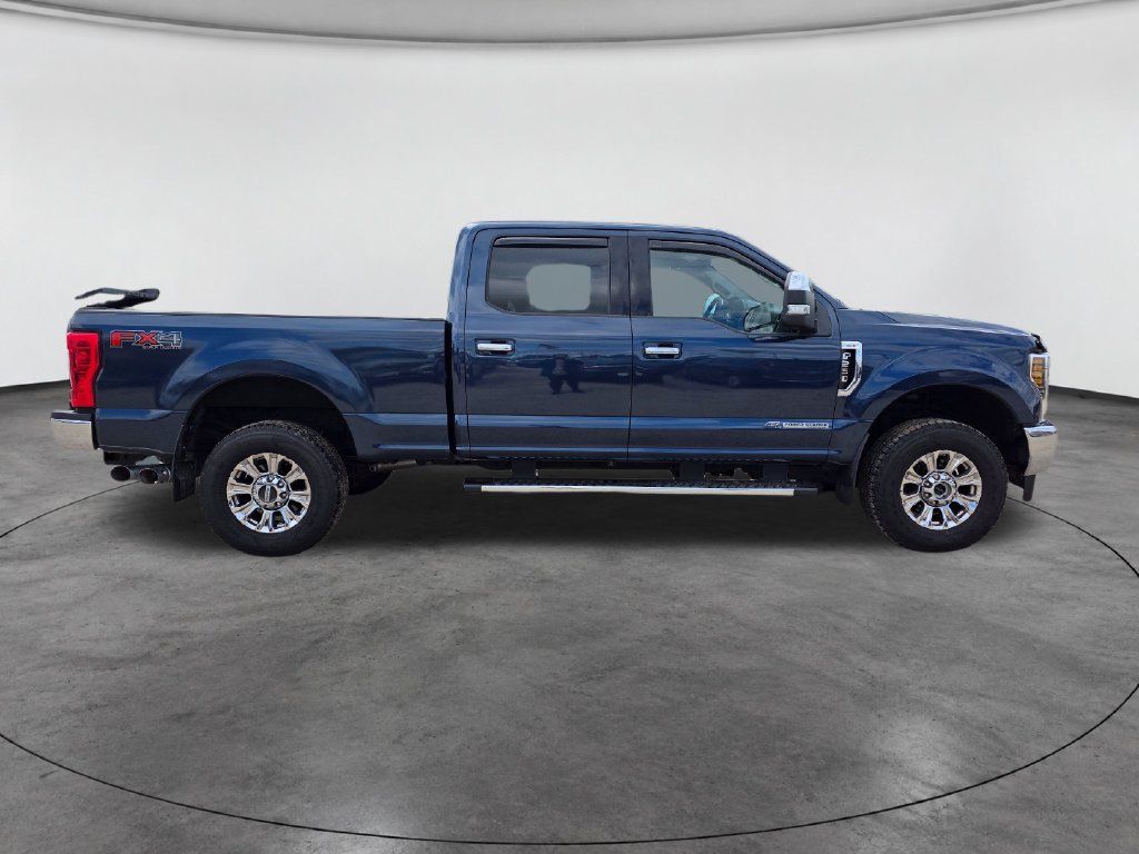 Used 2019 Ford F250 XLT w/ XLT Premium Package AWD/4WD image 11