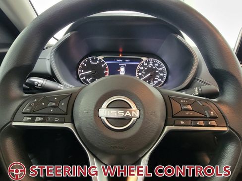 Used 2024 Nissan Sentra SV image 19