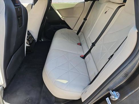 Certified 2024 BMW iX xDrive50 w/ Sport Package AWD/4WD image 20
