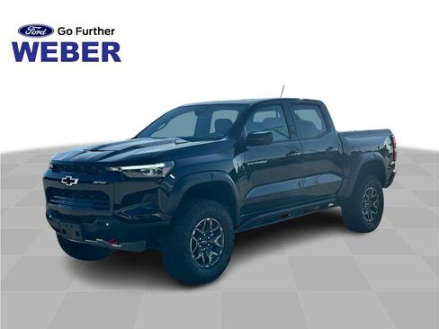 Used 2025 Chevrolet Colorado ZR2 w/ Technology Package image 1