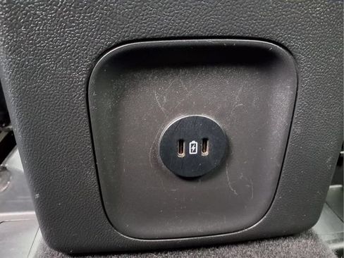 Used 2024 Ford Escape ST-Line AWD/4WD image 13