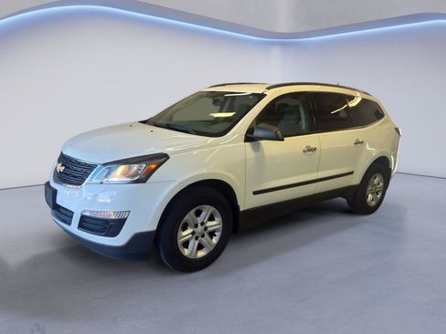 Used 2014 Chevrolet Traverse LS AWD/4WD image 3