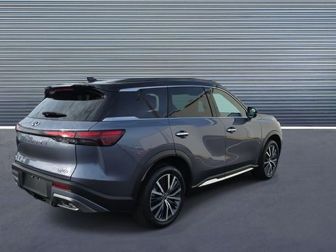 Used 2023 INFINITI QX60 Autograph image 3