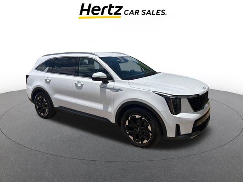 Used 2024 Kia Sorento S FWD image 1