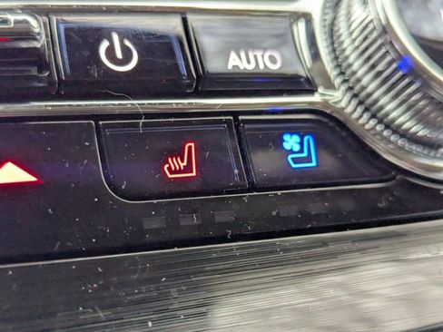 Certified 2021 Lincoln Nautilus Reserve w/ Equipment Group 201A image 24