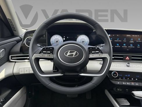 New 2026 Hyundai Elantra Limited FWD image 10