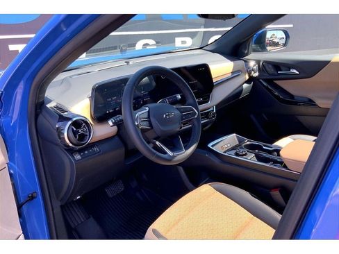 Used 2026 Chevrolet Equinox ACTIV w/ Convenience Package III AWD/4WD image 16