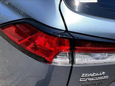 Used 2024 Toyota Corolla Cross L FWD image 20