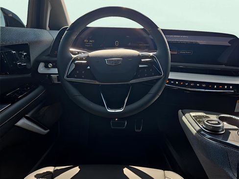New 2025 Cadillac Optiq Sport 1 AWD/4WD image 21