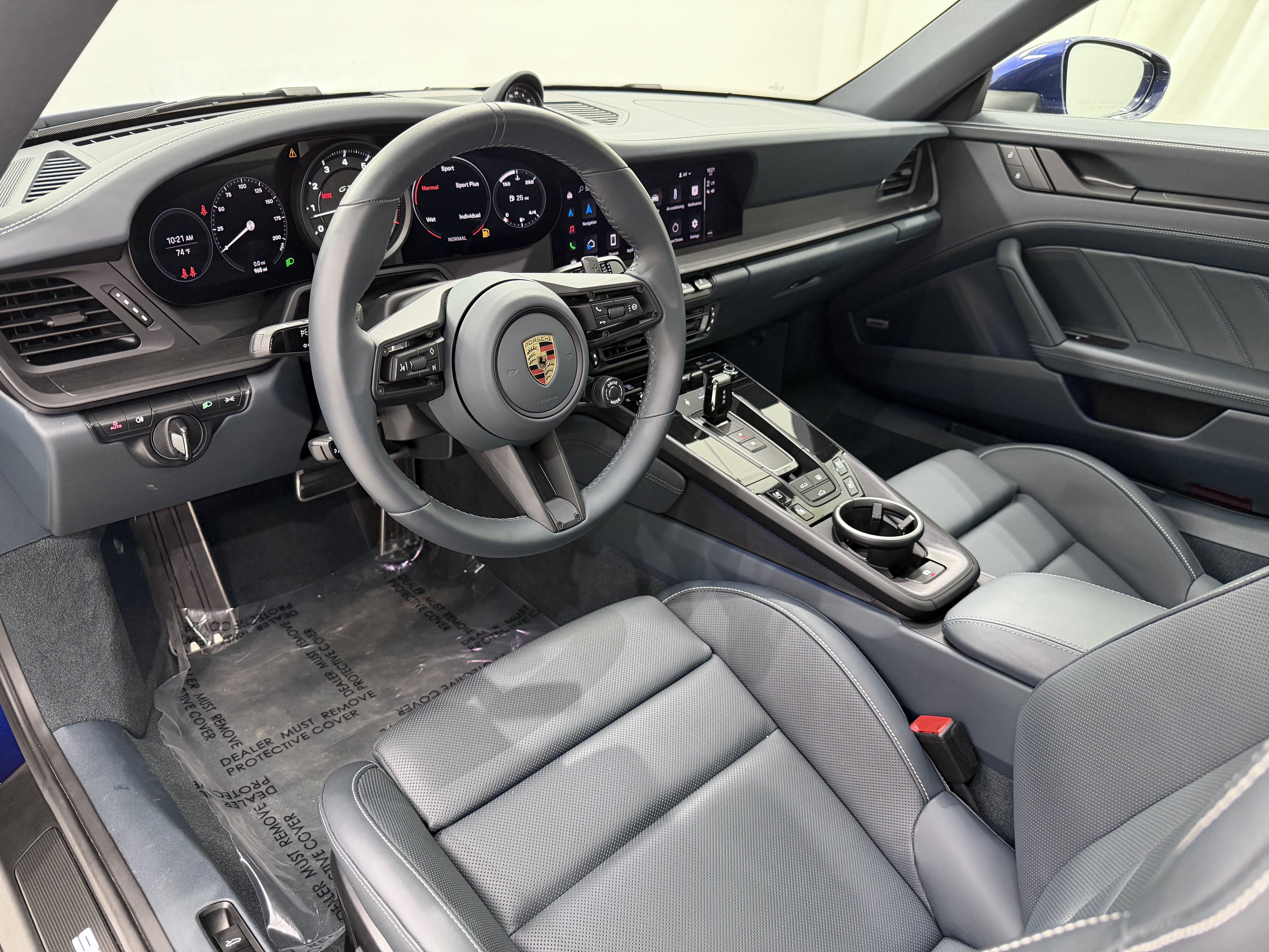 Used 2024 Porsche 911 Carrera GTS RWD image 4