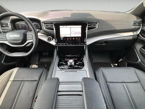 New 2025 Jeep Wagoneer Series II image 2