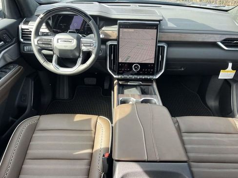 New 2026 GMC Acadia Denali Ultimate image 14