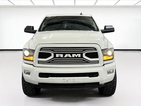 Used 2018 RAM 2500 Laramie w/ Sport Appearance Group AWD/4WD image 2