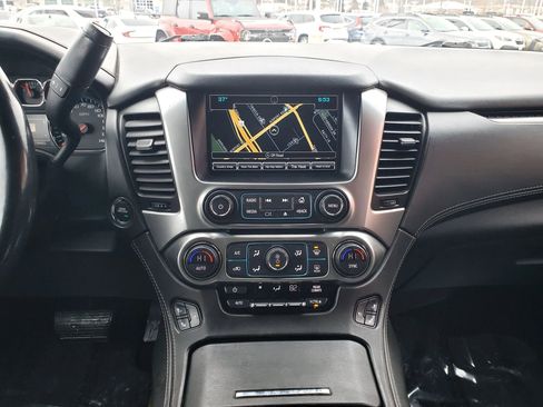 Used 2018 Chevrolet Suburban Premier image 9