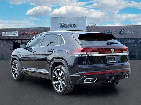 Used 2024 Volkswagen Atlas Cross Sport SEL Premium R-Line AWD/4WD image 4