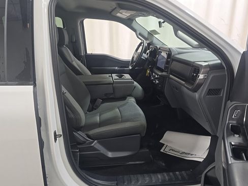 Used 2025 Ford F150 XLT w/ Equipment Group 301A Standard AWD/4WD image 8