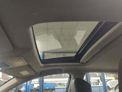 Certified 2024 Honda Accord EX-L image 6