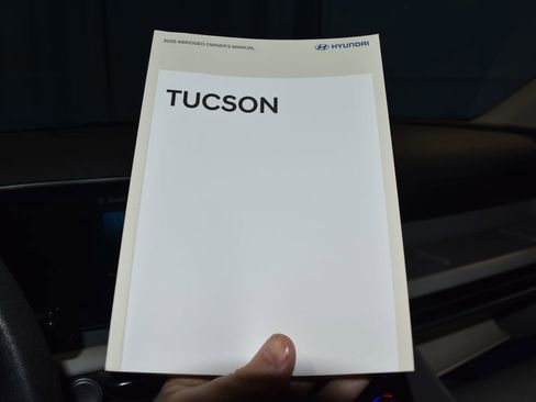 Used 2025 Hyundai Tucson SEL image 10