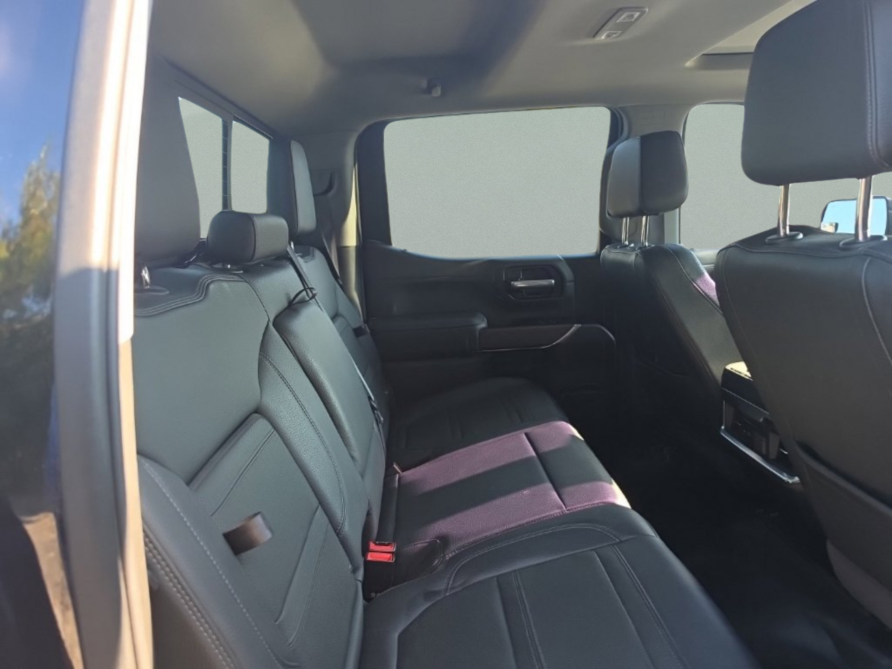 Used 2022 GMC Sierra 1500 Denali w/ Denali Premium Package AWD/4WD image 23