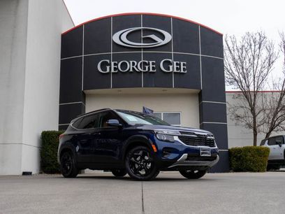 Certified 2026 Kia Seltos EX w/ EX Sunroof Package