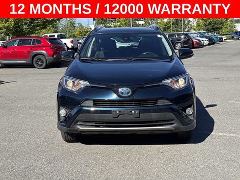 Used 2017 Toyota RAV4 XLE w/ Convenience Package AWD/4WD image 6