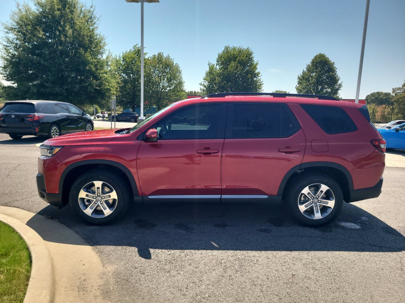New 2026 Honda Pilot EX-L image 6