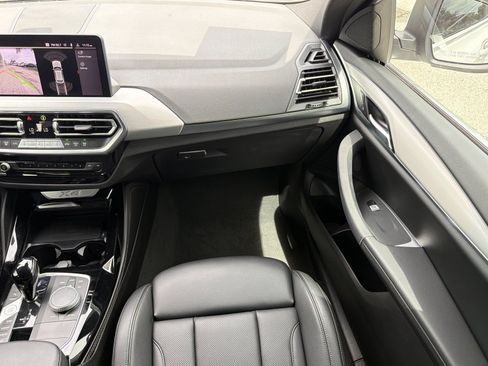 Used 2023 BMW X4 xDrive30i w/ Convenience Package AWD/4WD image 18