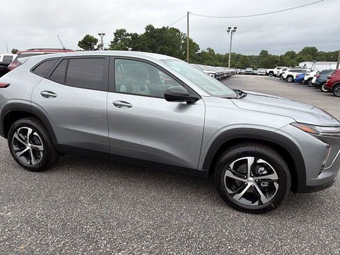 New 2026 Chevrolet Trax RS FWD image 6